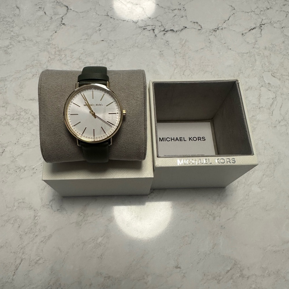 Michael Kors Gold and Green Women’s Watch